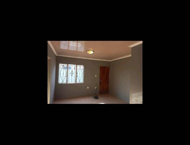 3 BEDROOM PROPERTY TO RENT IN PROTEA GLEN